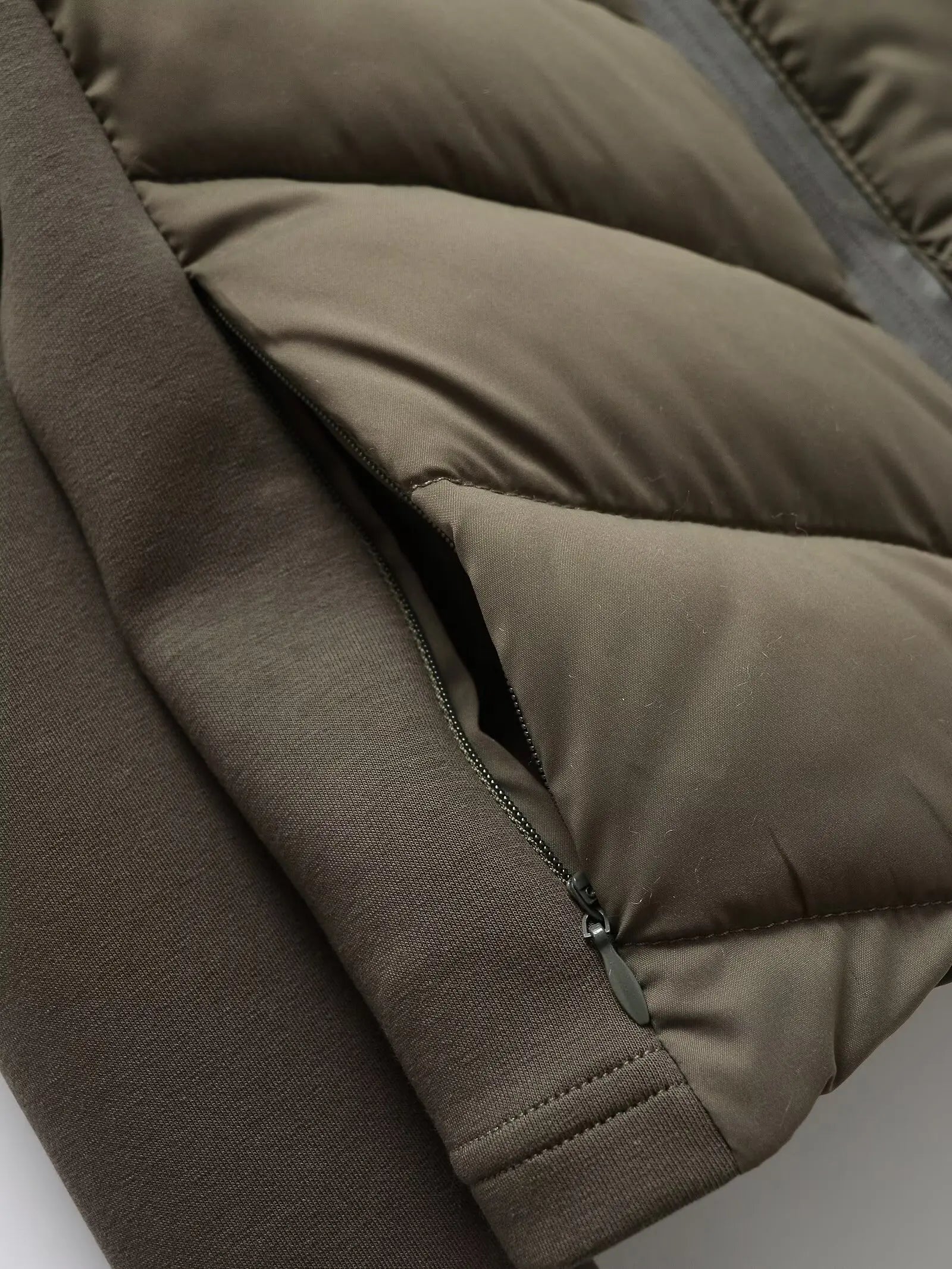 Women’s Lightweight Quilted Hooded Jacket