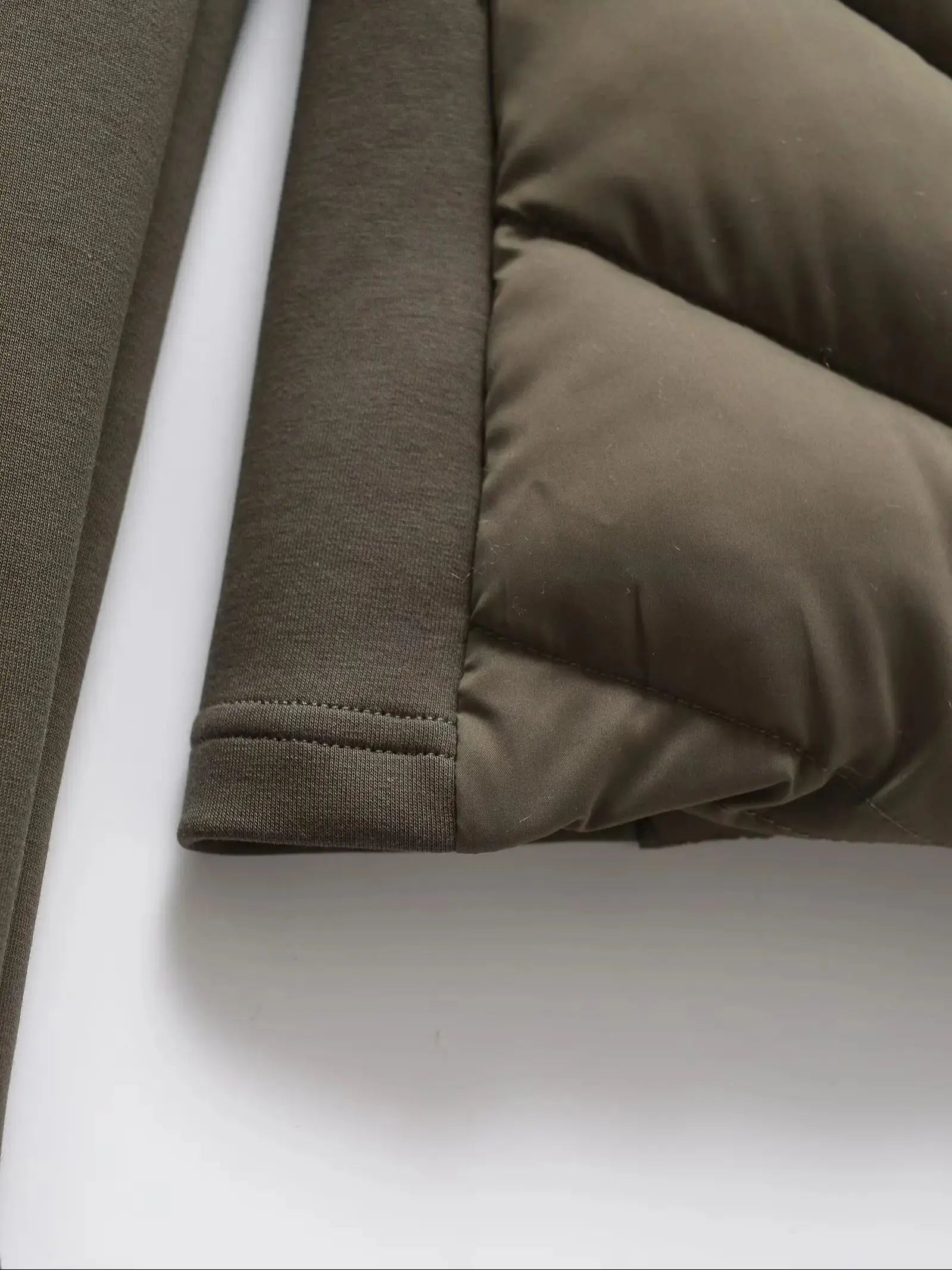 Women’s Lightweight Quilted Hooded Jacket