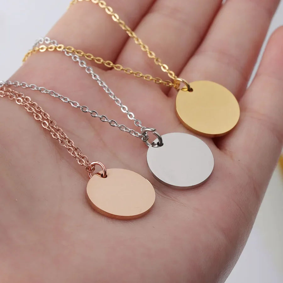 Simple Engravable Circle Pendant Necklace